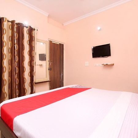 Oyo 24423 Hotel Royal Sohana ภายนอก รูปภาพ